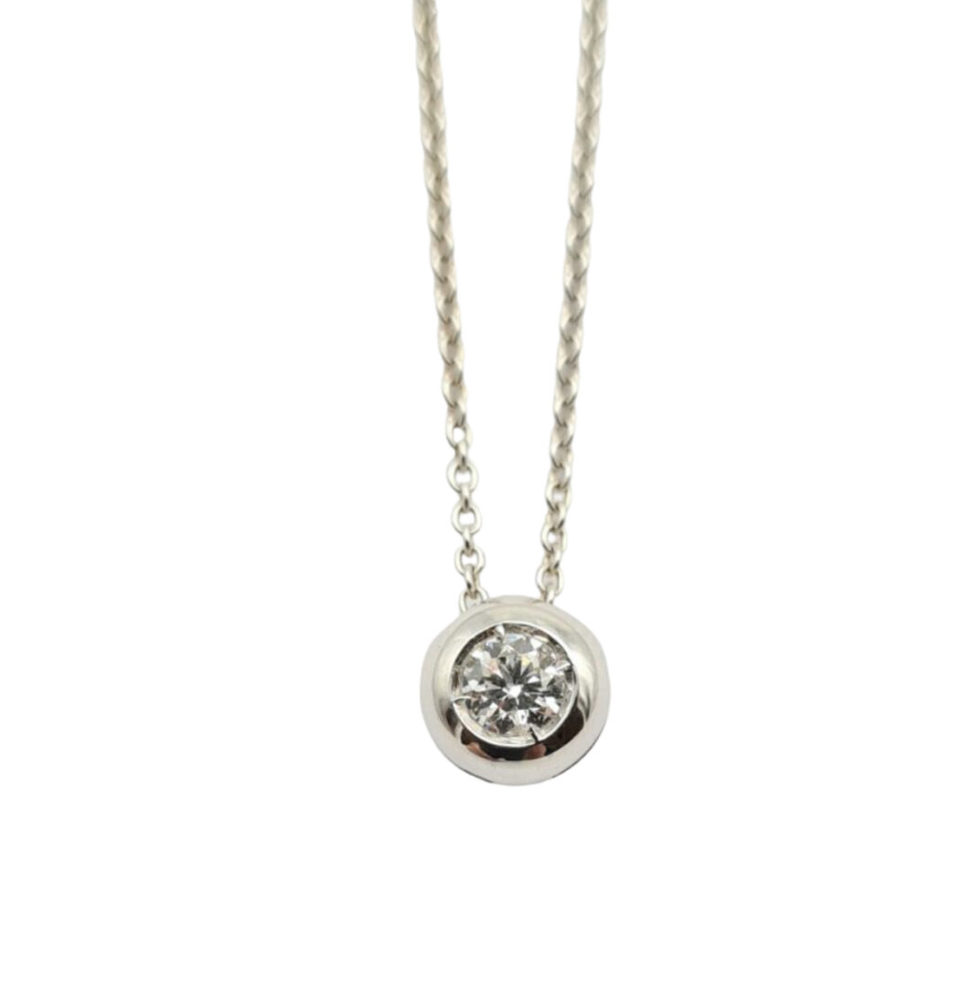Girocollo Oro Con Punto Luce Diamante