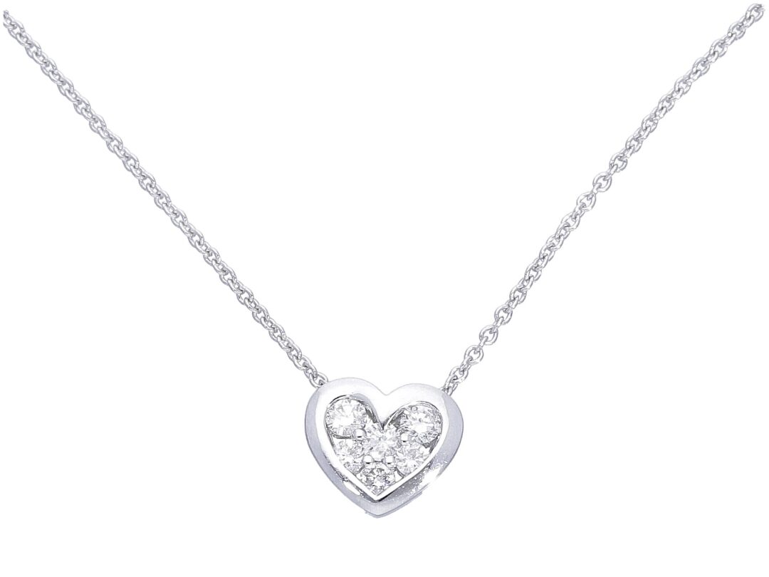 Girocollo Oro Bianco Con Cuore in Diamanti