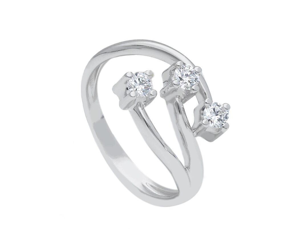 Anello In Oro Bianco 750 Trilogy Con Diamanti