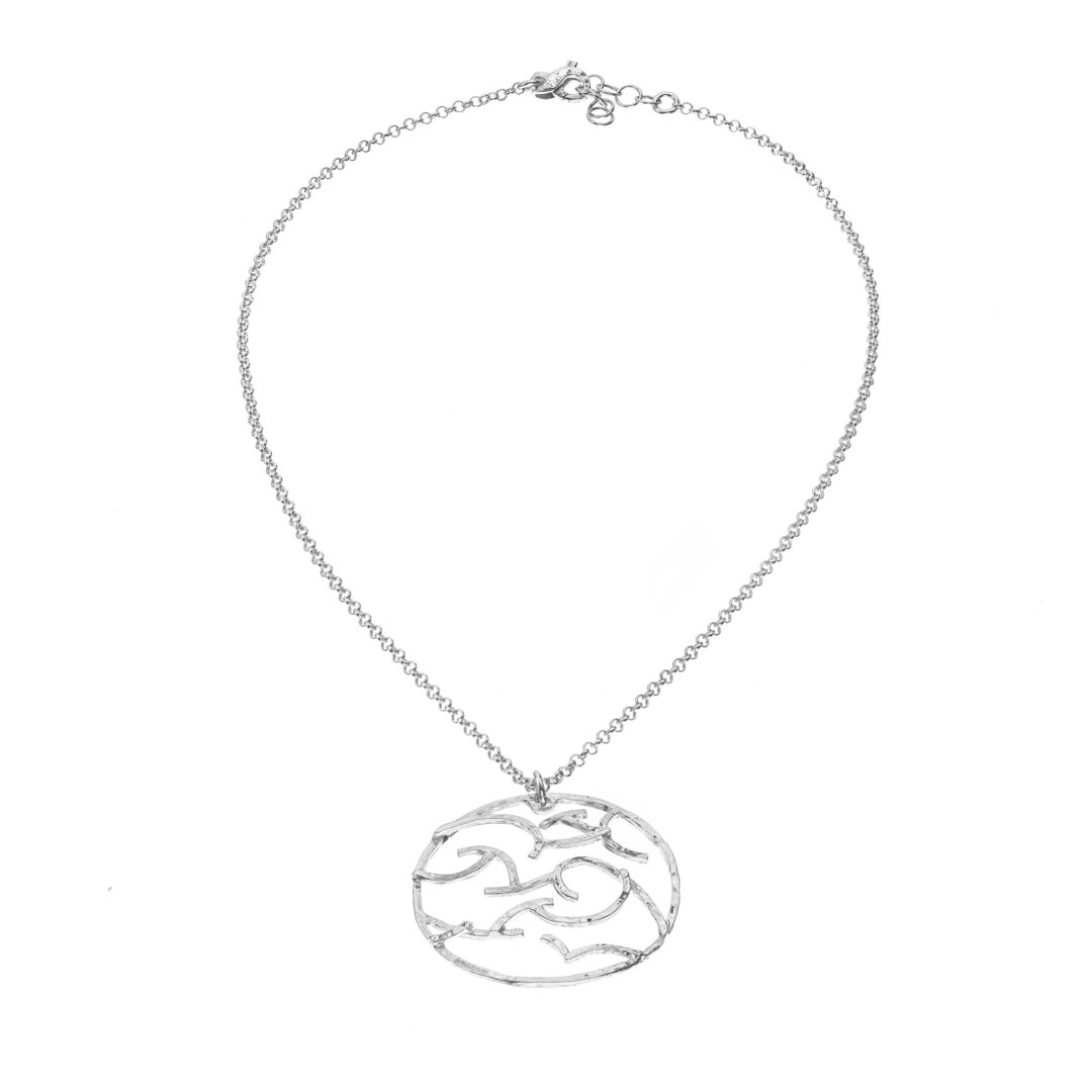 Girocollo Athena In Argento Naturale con Ciondolo Tondo a Onde