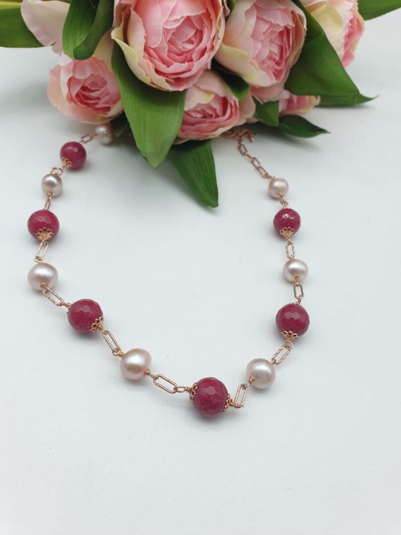 Collana Girocollo In Argento Rosa con Quarzo Cherry e Perle d’acqua Dolce
