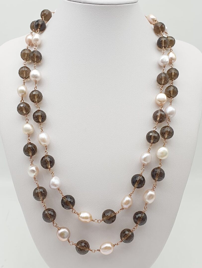 Collana Girocollo In Argento Rosa con Quarzo Fume’ e Perle d’acqua Dolce - immagine 3