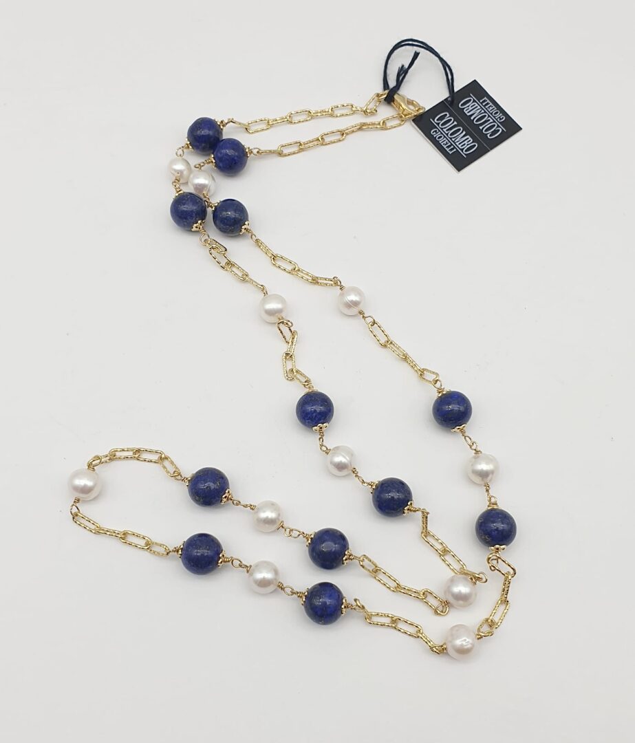 Collana Lunga In Argento Dorato con Lapislazzuli e Perle d’acqua Dolce - immagine 2