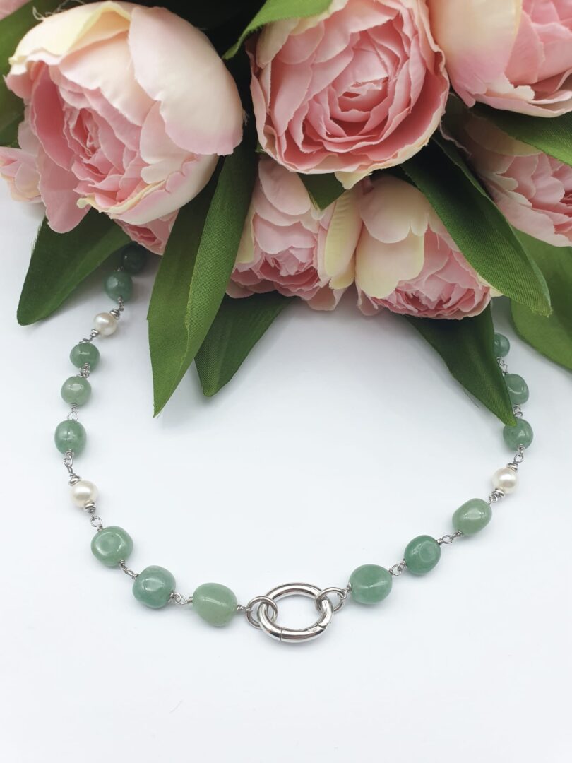 Collana Girocollo In Argento Rodiato con Avventurina Verde e Perle d’acqua Dolce