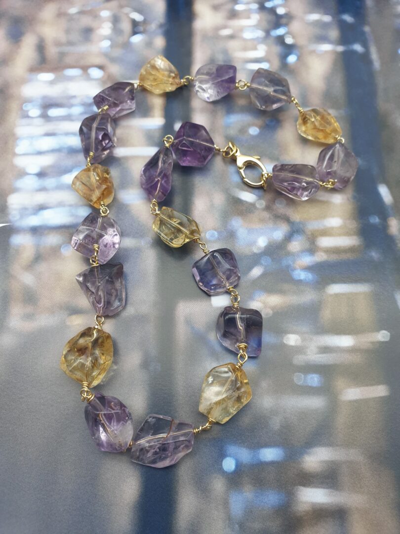 Collana Girocollo In Argento Dorato Con Ametista e Quarzo Citrino - immagine 2