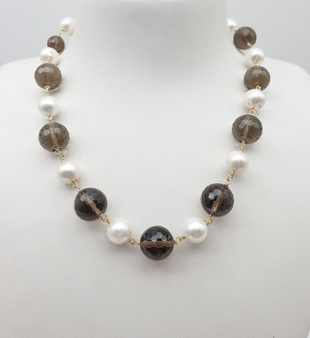 Collana Girocollo In Argento Dorato Con Quarzo Fume’ e Perle - immagine 2